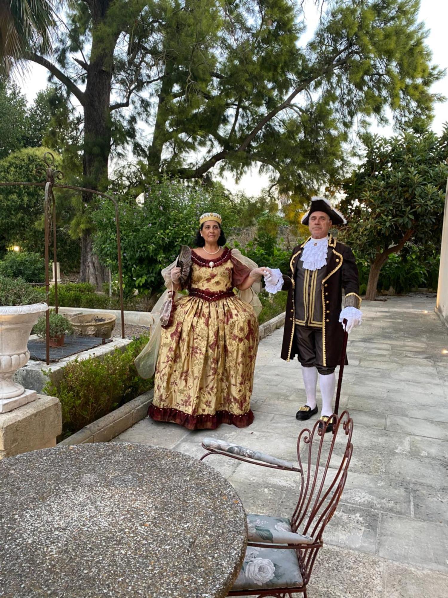 莱切Palazzo De Carlo E Il Parco Dei 7 Pozzi住宿加早餐旅馆 外观 照片