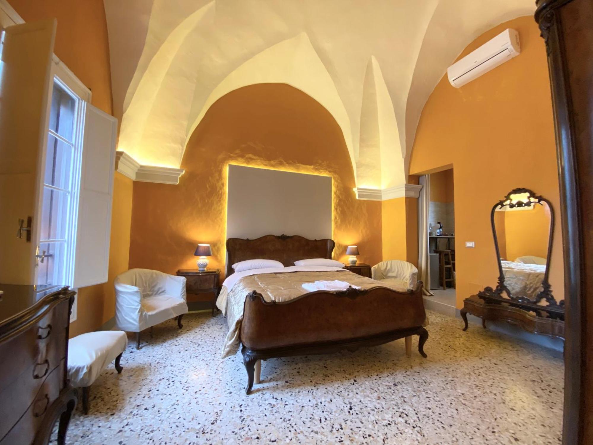 莱切Palazzo De Carlo E Il Parco Dei 7 Pozzi住宿加早餐旅馆 外观 照片