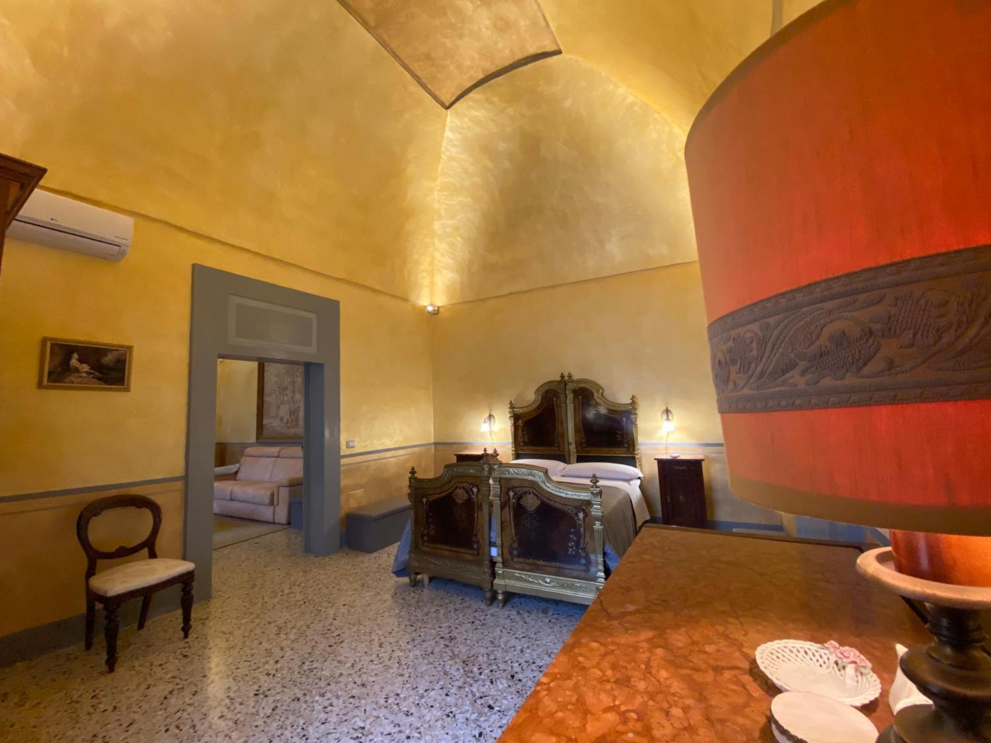 莱切Palazzo De Carlo E Il Parco Dei 7 Pozzi住宿加早餐旅馆 外观 照片